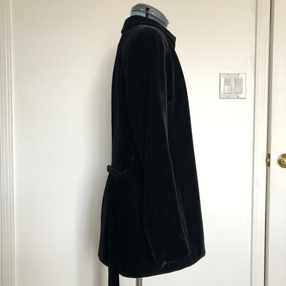 Black Velvet Belted Jacket, Jones New York, Size 6 - Picture 9 of 14